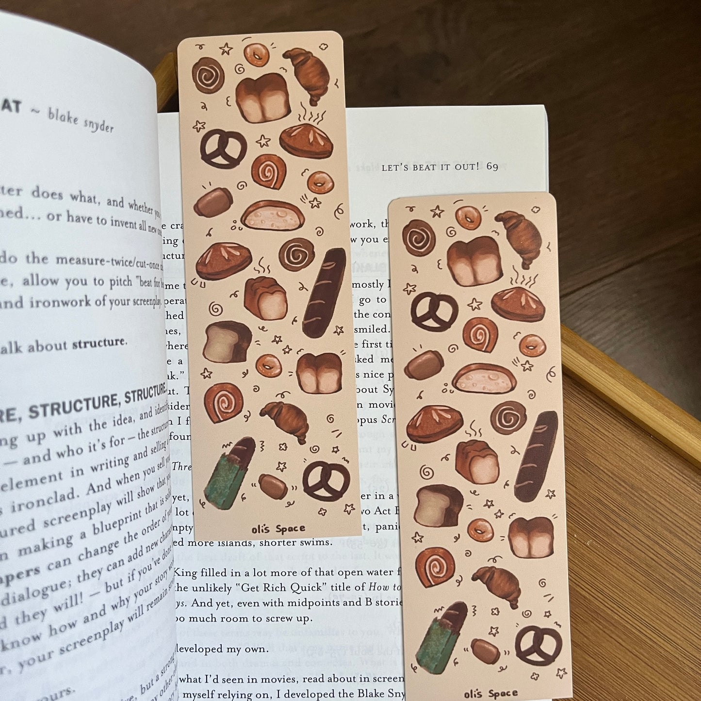 Bread bookmark