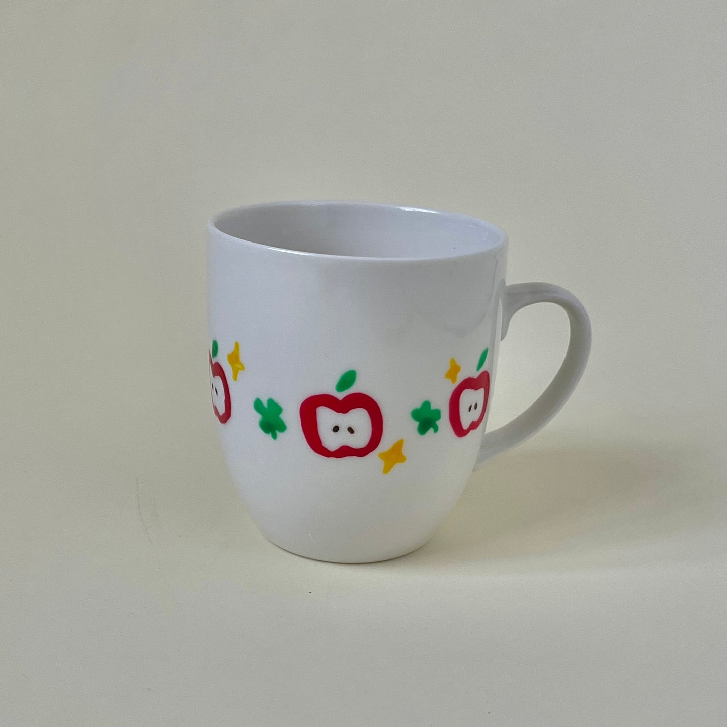 Apples cup