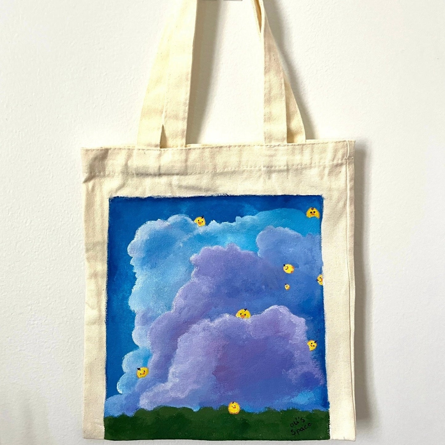 ducky sky Tote Bag